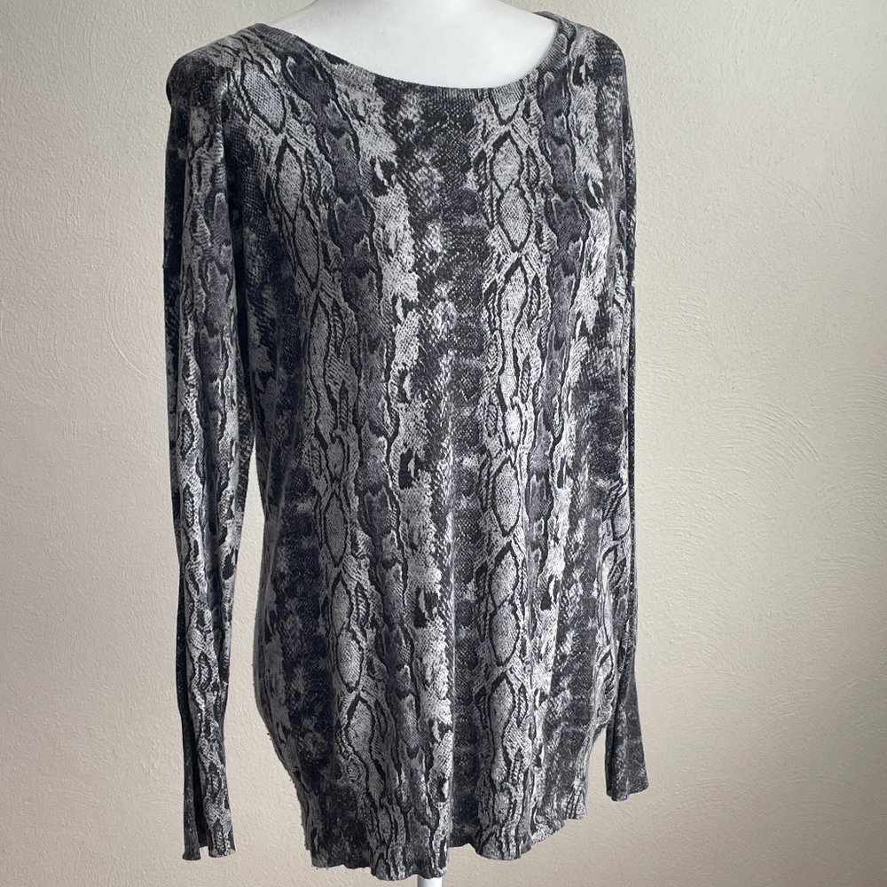 Joie Animal Print Sweater Size M